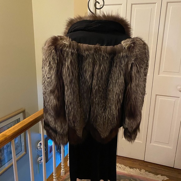 FOX: Authentic Grey Fox Fur Jacket / Cape - Picture 5 of 14